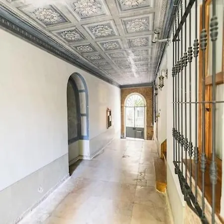 In The Historical Passage In Galata Apartamento *